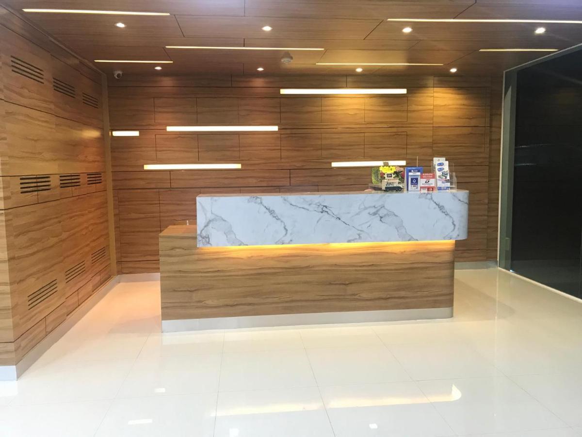 ตะวันอพาร์ทเม้นท์โฮเทลthawanapartmenthotel Satun Exteriör bild