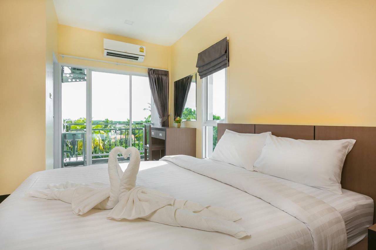 ตะวันอพาร์ทเม้นท์โฮเทลthawanapartmenthotel Satun Exteriör bild