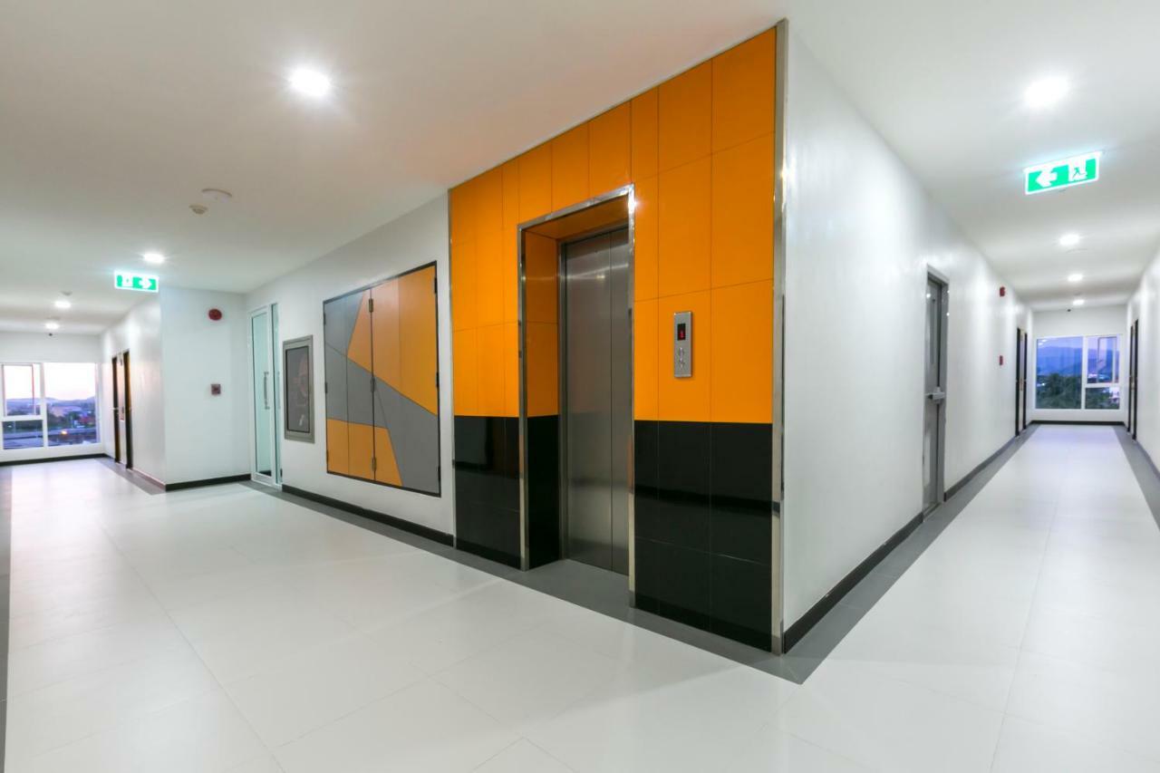 ตะวันอพาร์ทเม้นท์โฮเทลthawanapartmenthotel Satun Exteriör bild