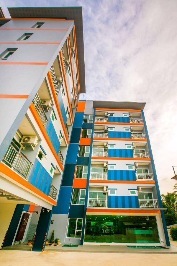 ตะวันอพาร์ทเม้นท์โฮเทลthawanapartmenthotel Satun Exteriör bild